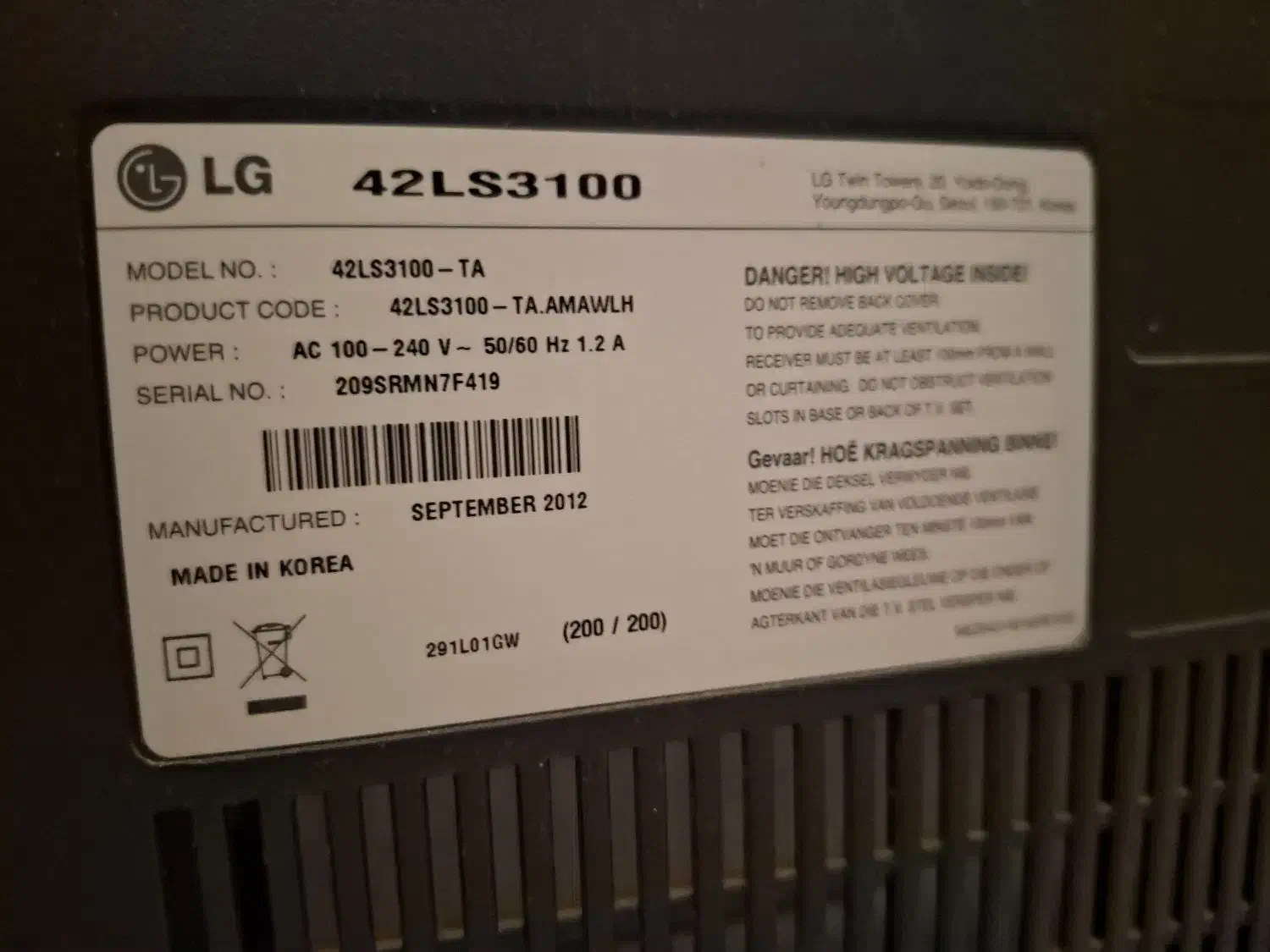 تلوزیون LG|تلویزیون و پروژکتور|مشهد, هفت تیر (نه دره)|دیوار