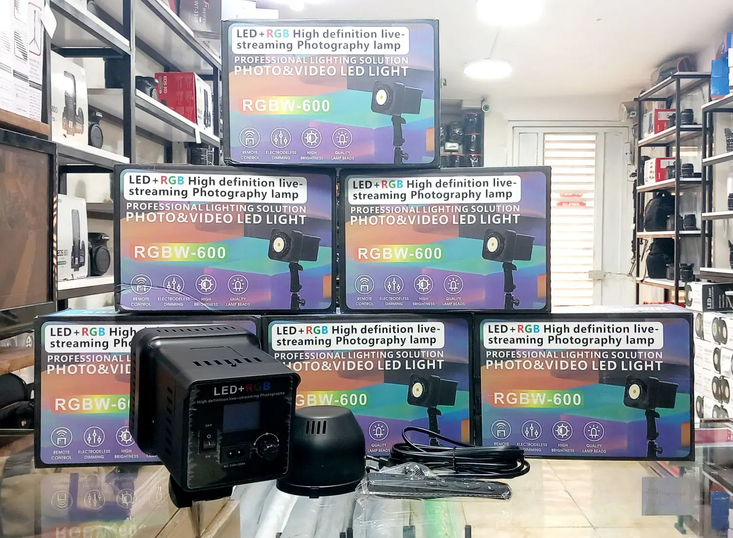 ویدئو لایت COB RGB Video Light/جهان دوربین|دوربین عکاسی و فیلمبرداری|قم, دورشهر|دیوار