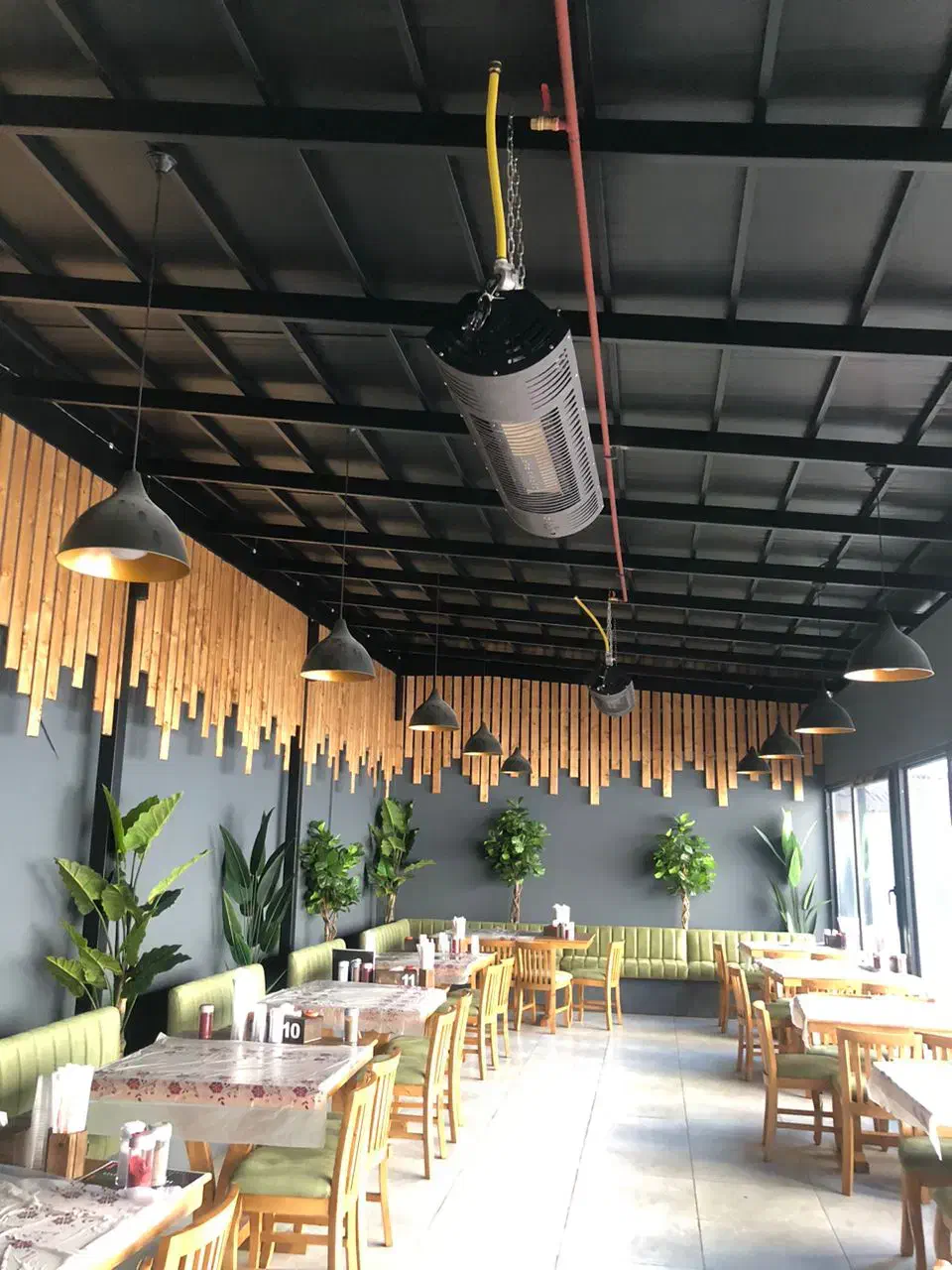 گرمایش سقفی-هیتر گرمایشی-بخاری صنعتی|بخاری، هیتر، شومینه|رشت, گلسار|دیوار