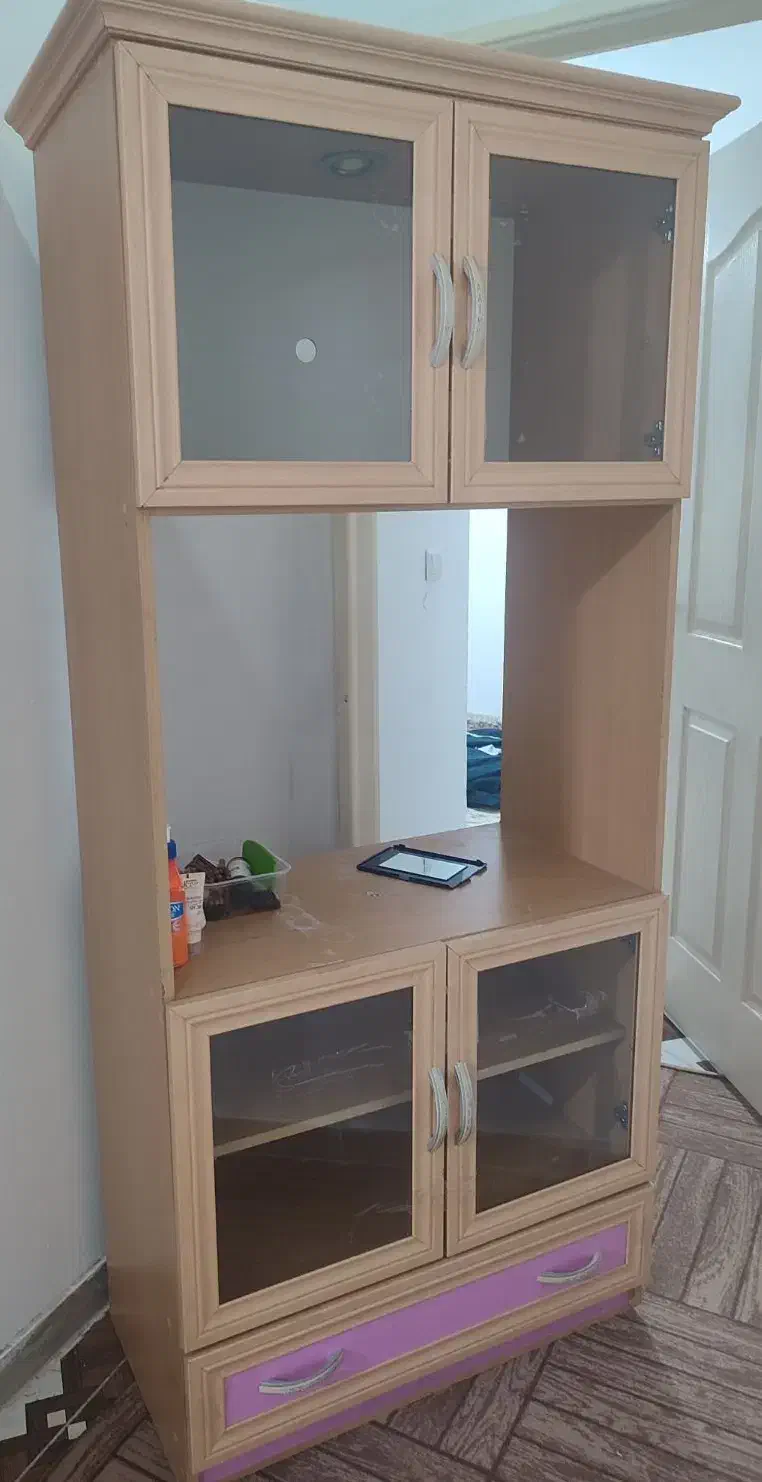 کمد|جاکفشی، کمد، دراور|چهارباغ, |دیوار