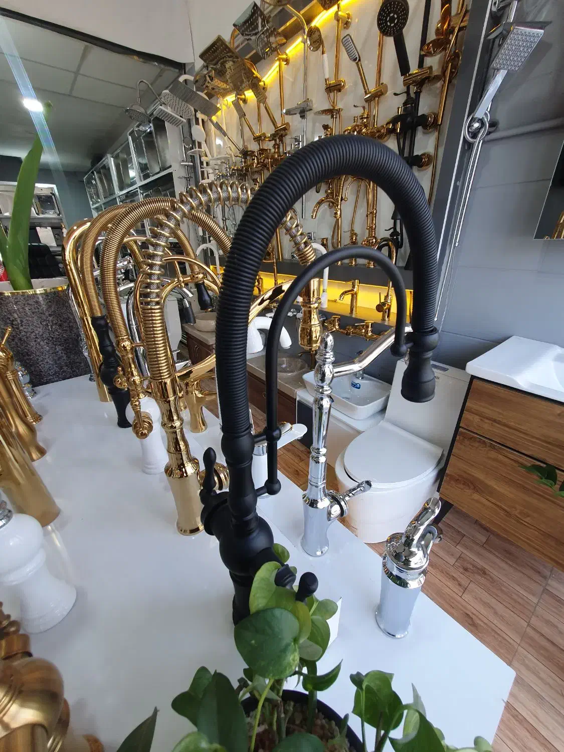 شیرآلات و سینک|لوازم حمام|بروجرد, |دیوار