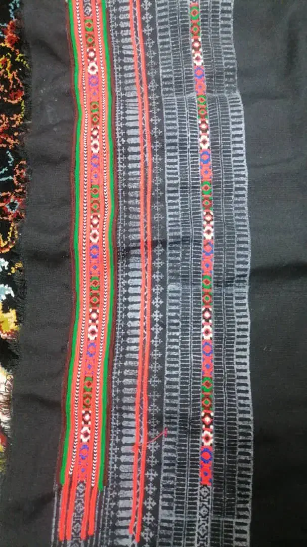 بن دمن دوچ|لباس|ایرانشهر, |دیوار