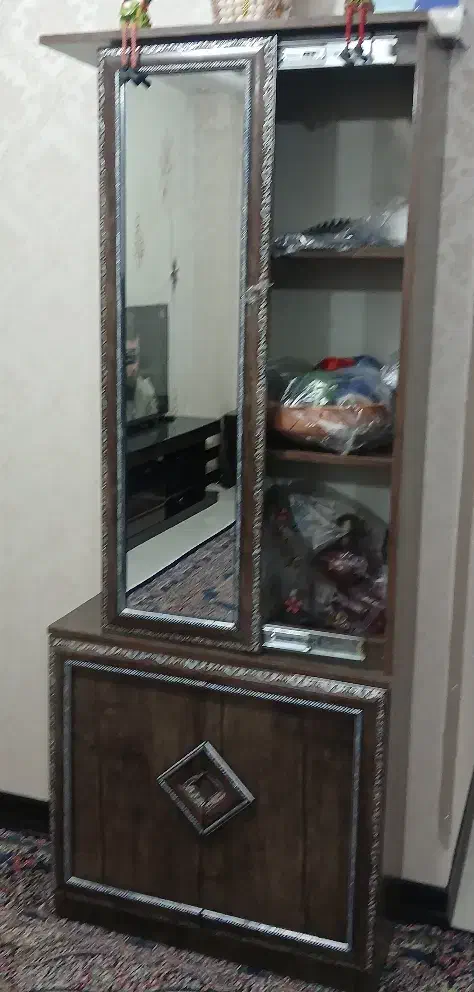 جاکفشی|جاکفشی، کمد، دراور|نهاوند, |دیوار