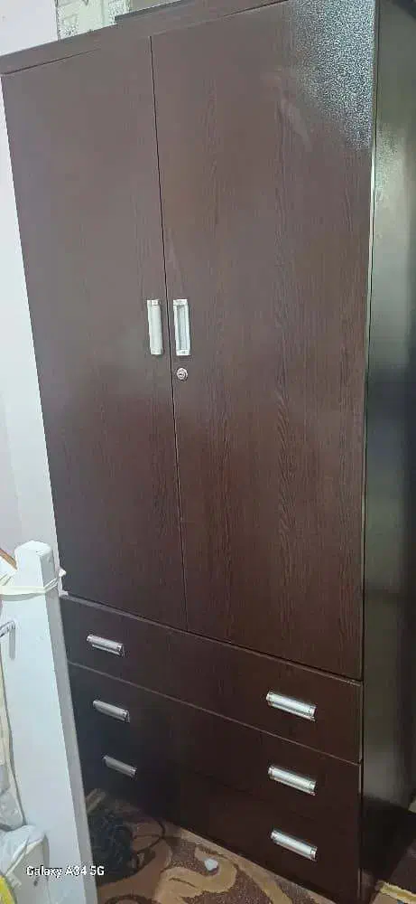 مبل هفت نفره کمد و فرش ۹ متری|مبلمان خانگی و میز عسلی|پاکدشت, پاکدشت (مامازند)|دیوار