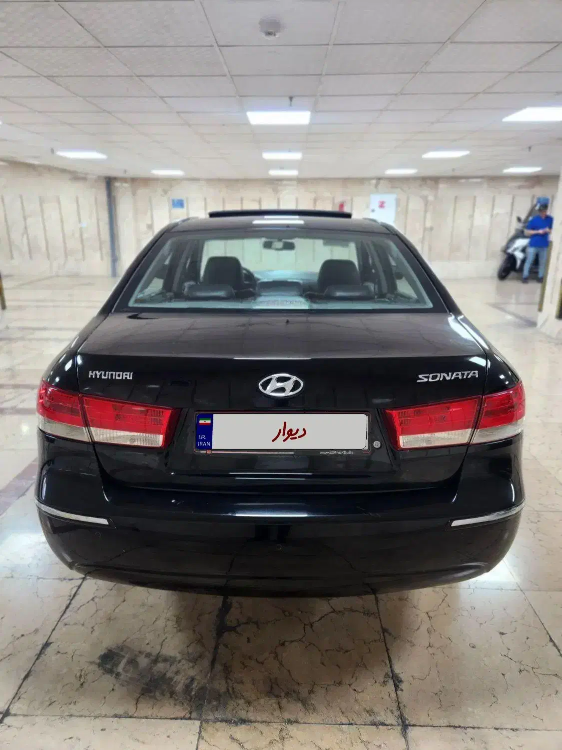 سوناتا مشکی ۲۰۰۹|خودرو سواری و وانت|تهران, آزادشهر|دیوار