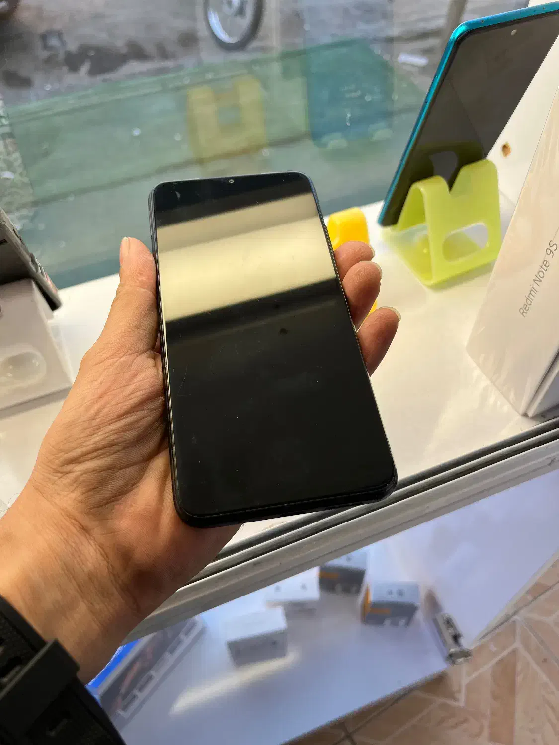 Poco m3شیامی|موبایل|قم, چهل درخت‎|دیوار