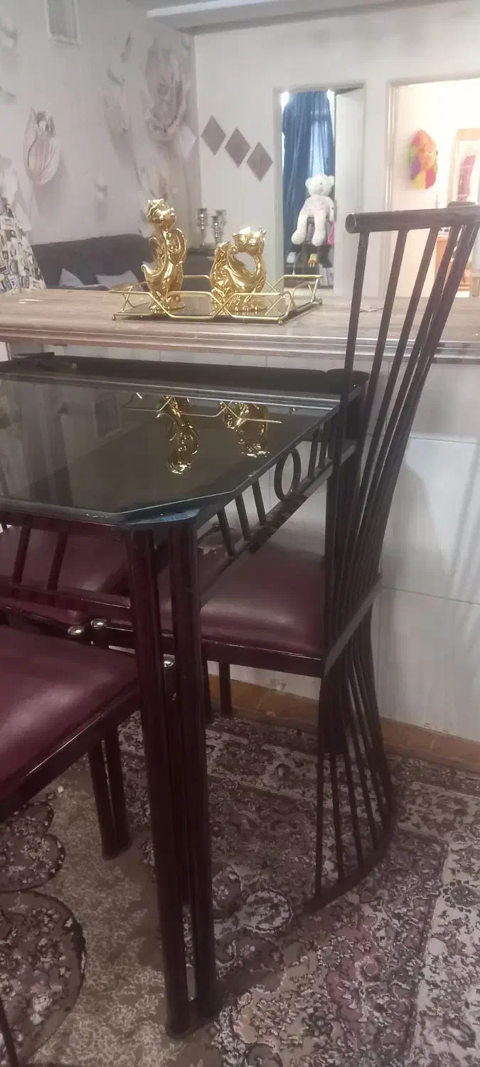میز ناهار خوری ۴ نفره|میز و صندلی غذاخوری|تهران, شهید رجایی|دیوار