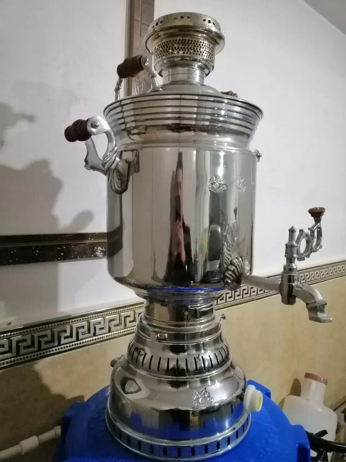 سماور بزرگ برادران سید|سماور، چایساز، قهوهساز|تبریز, |دیوار