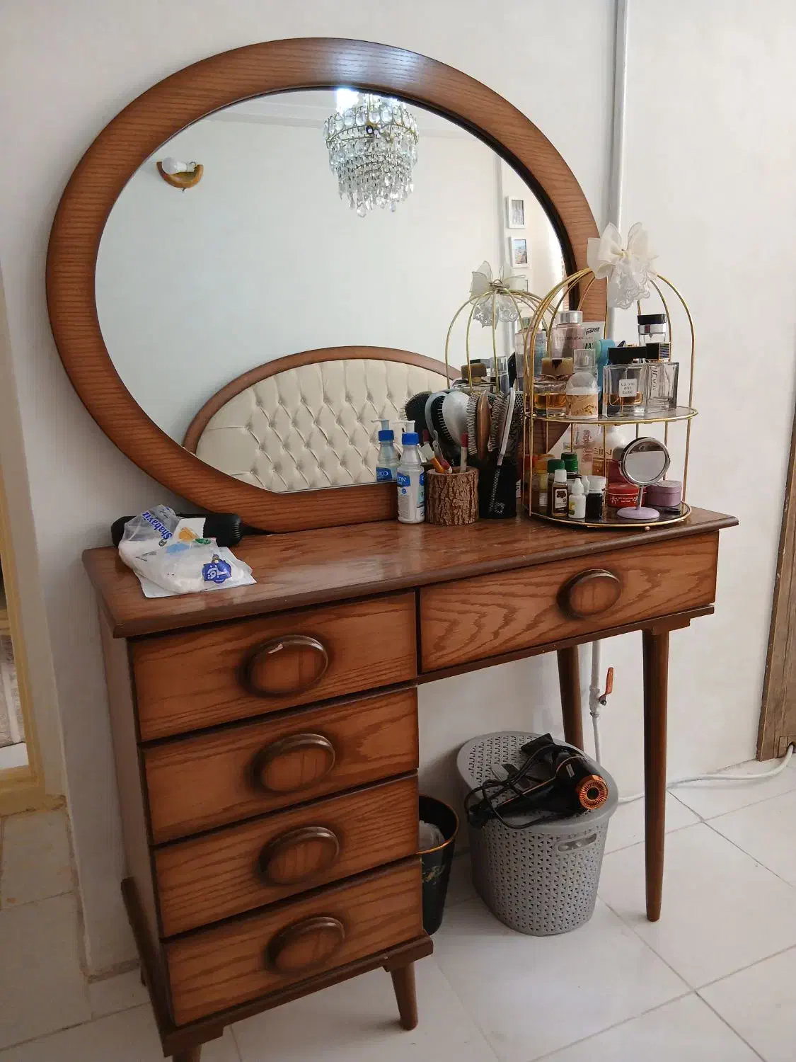 تخت دو نفره|تخت و سرویس خواب|تربت‌حیدریه, قائم|دیوار