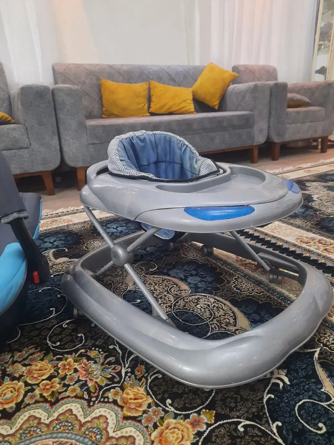 کریر و روروعک|اسباب و اثاث بچه|تالش, هشتپر|دیوار