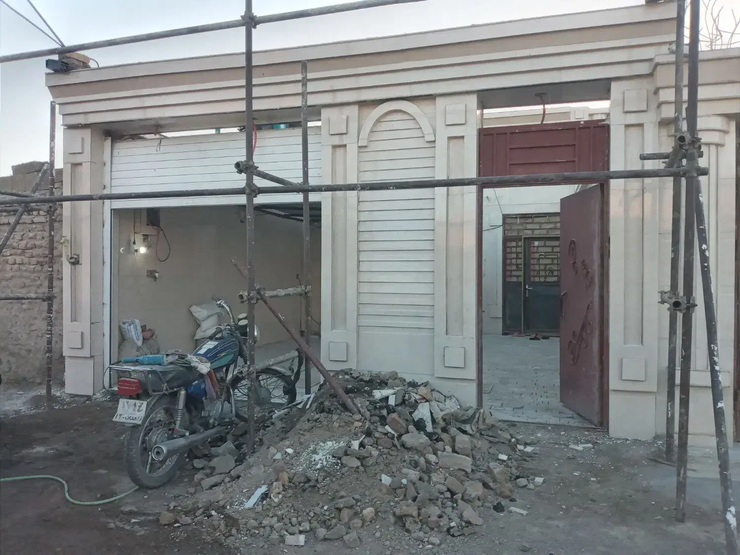 نماکاررومی وکاشیکاری|خدمات پیشه و مهارت|زابل, |دیوار