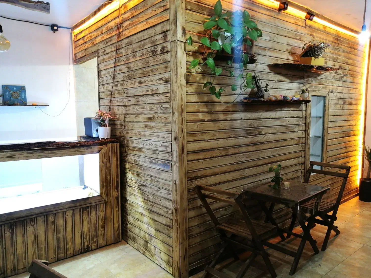 دکور چوبی|فروشگاه و مغازه|قم, پردیسان|دیوار