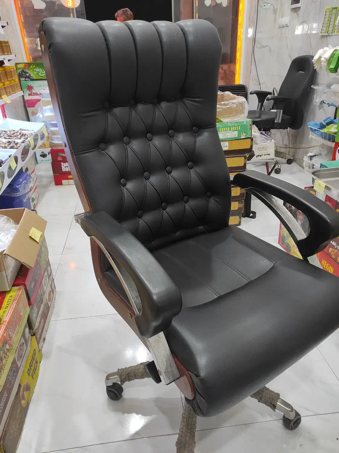 صندلی م|صندلی و نیمکت|املش, |دیوار