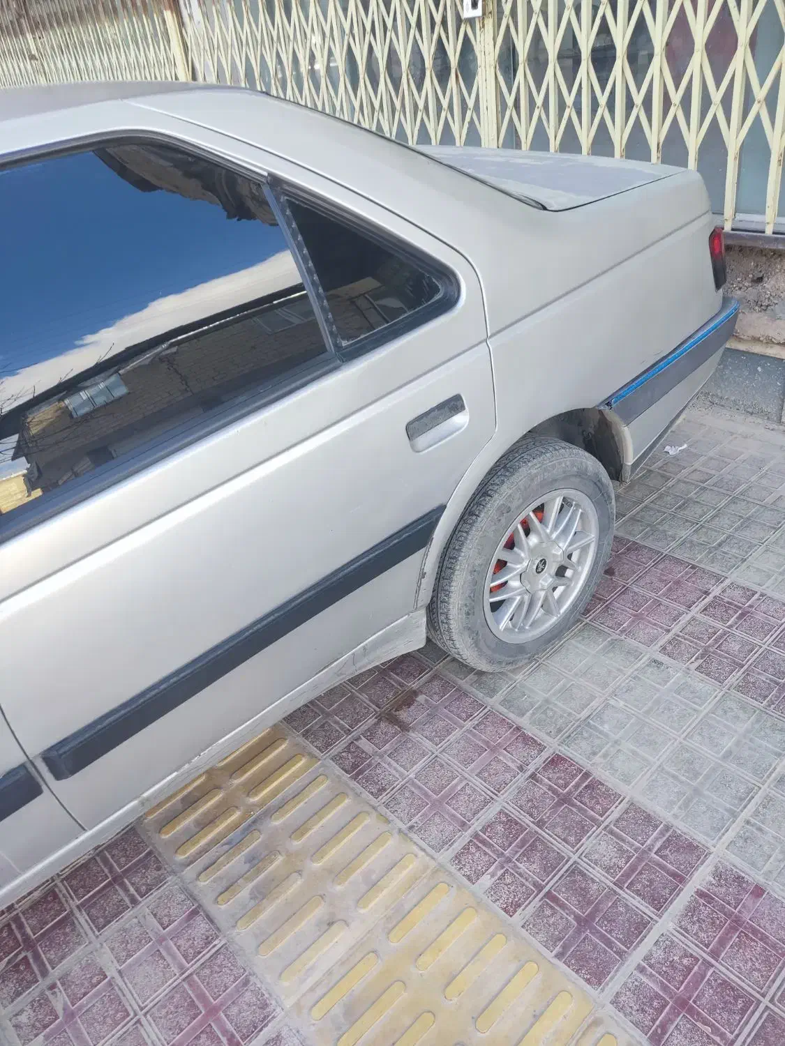 ماشین 405|خودرو سواری و وانت|لردگان, |دیوار