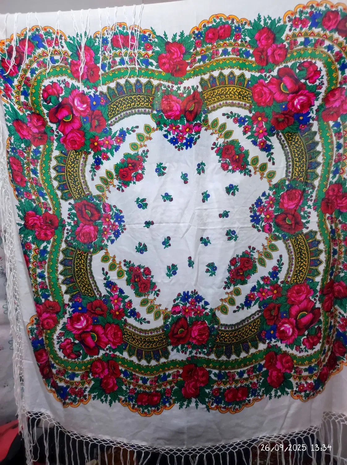 شاله یایلق|لباس|اردبیل, |دیوار