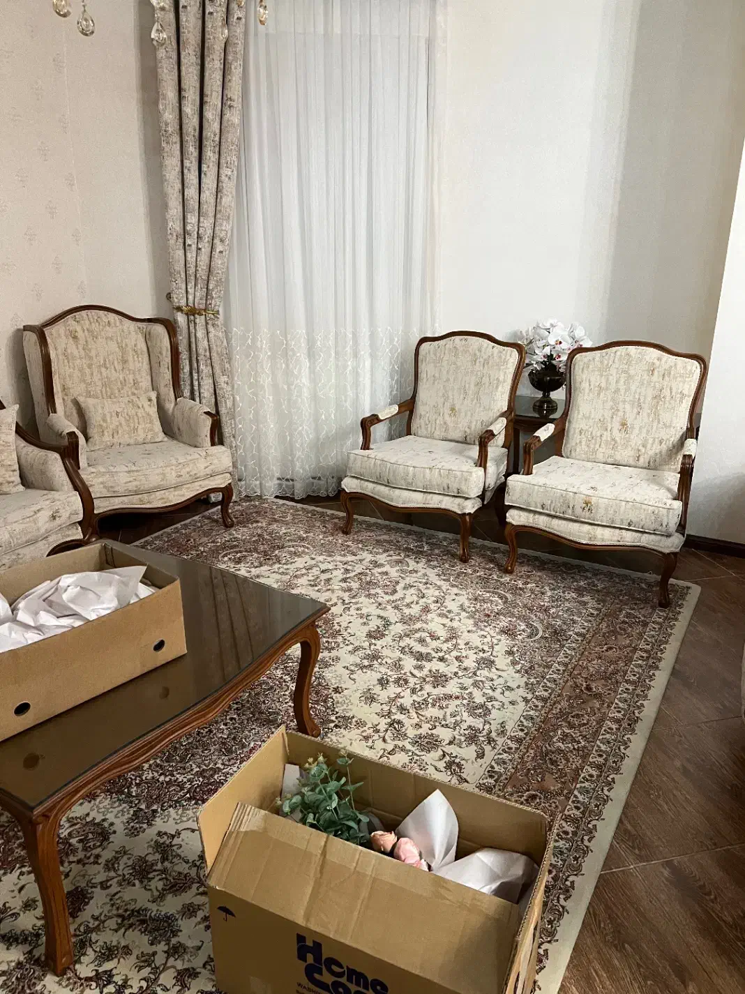 مبل ۷ نفره چوبی|مبلمان خانگی و میز عسلی|ماهدشت, |دیوار