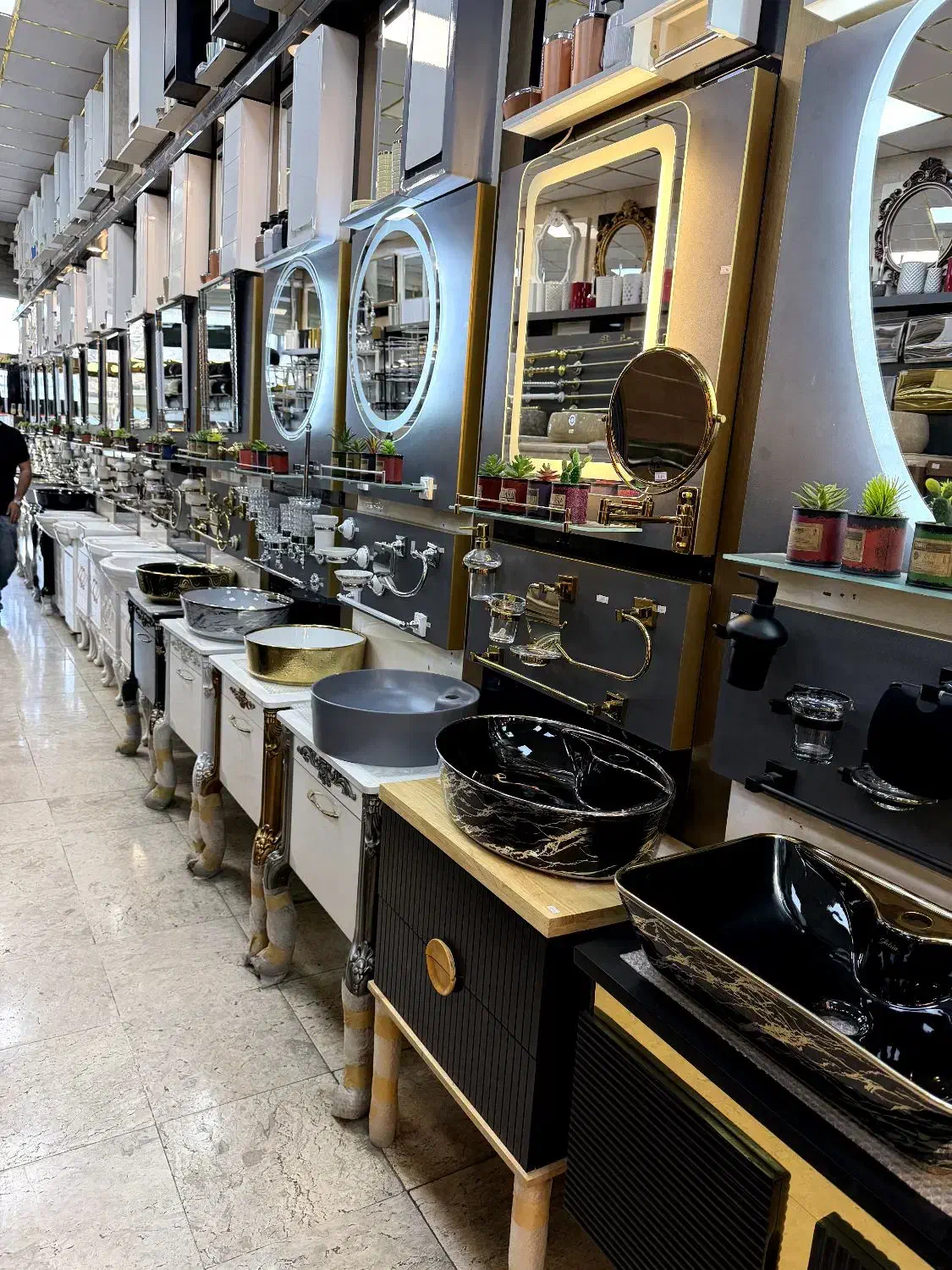 بیخودی نگرد دنیای روشوییBONBOشیر،فرنگی،کابینتی/|لوازم سرویس بهداشتی|تهران, یافت آباد جنوبی|دیوار