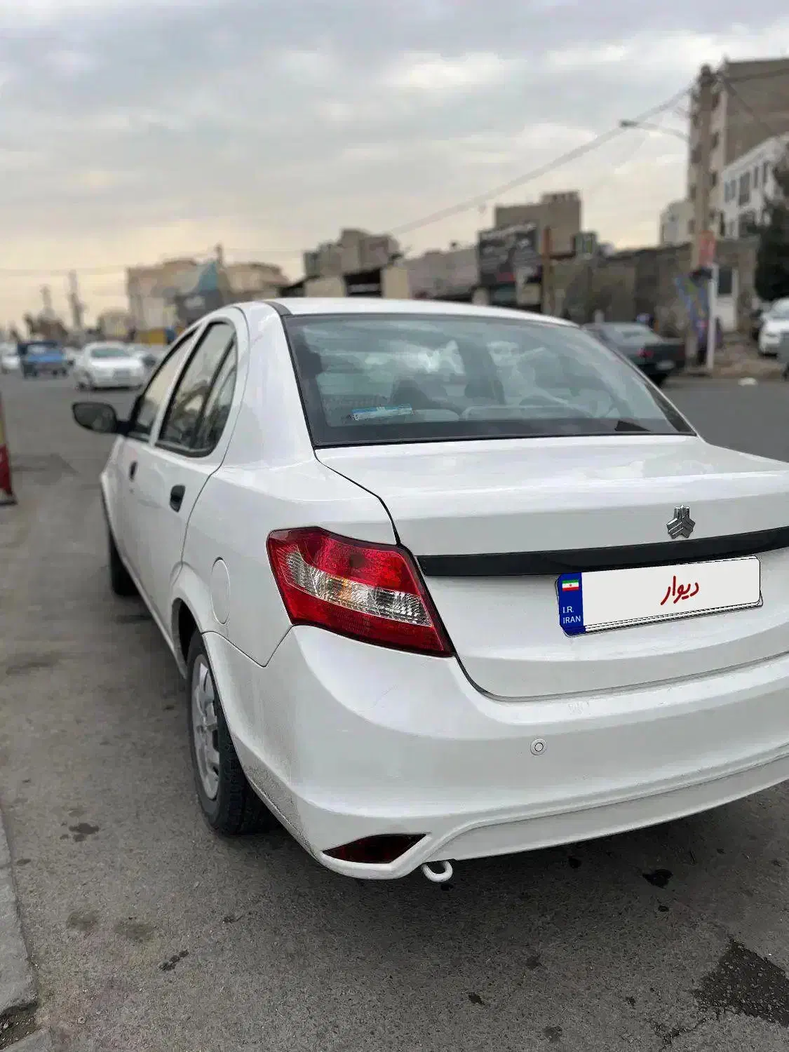 ساینا ۱۴۰۰ بی رنگ فوری|خودرو سواری و وانت|فردیس, شهرک شهید حسینی|دیوار