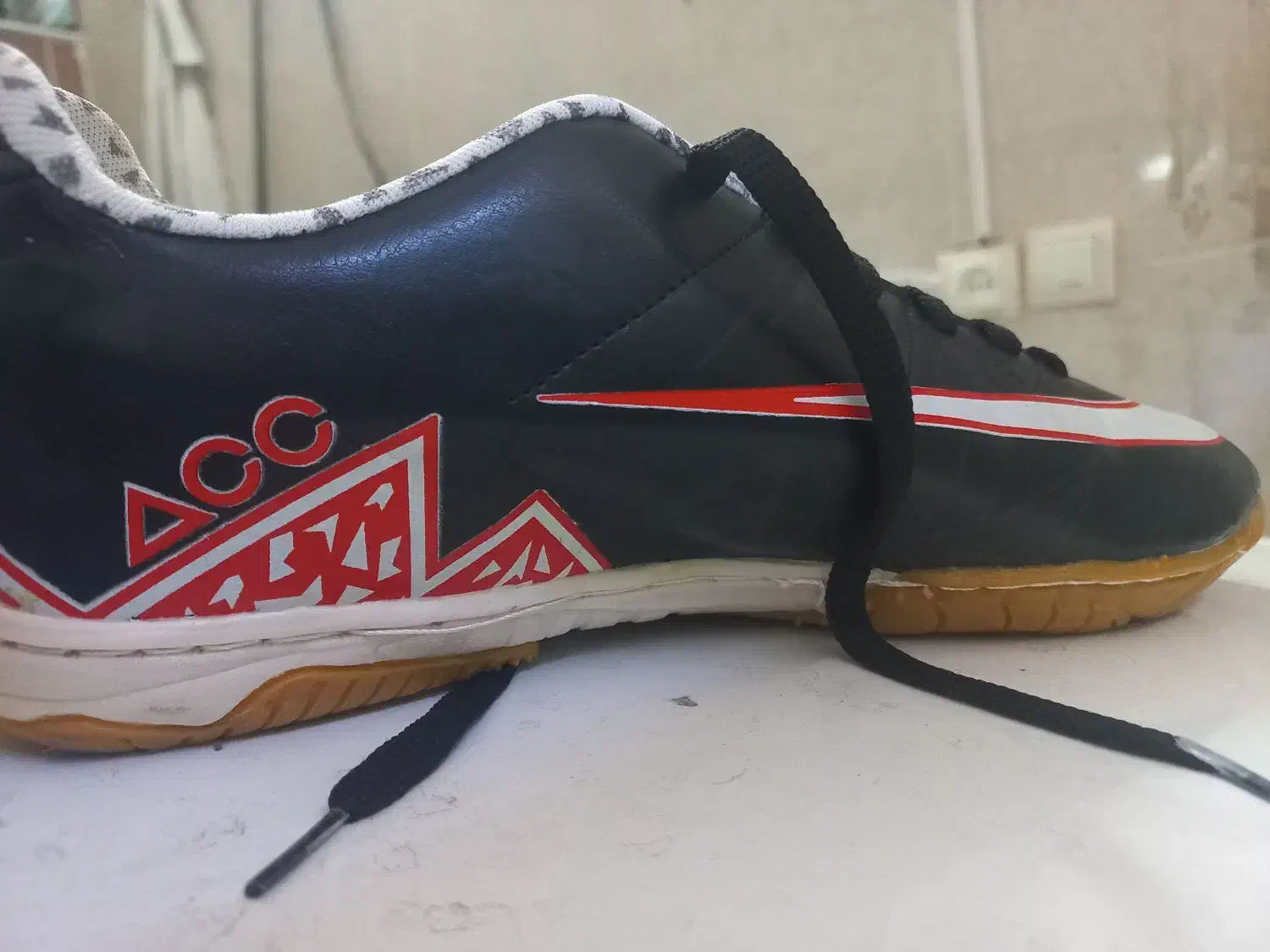 کفش فوتسال نایک|کیف، کفش، کمربند|زنجان, |دیوار