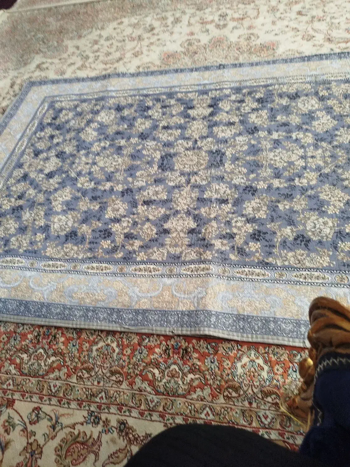 زیراندازپشت نمدی 2متری 7تاهست حراج دونه ای 200000|گلیم، جاجیم، گبه|پردیس, فاز ۳|دیوار