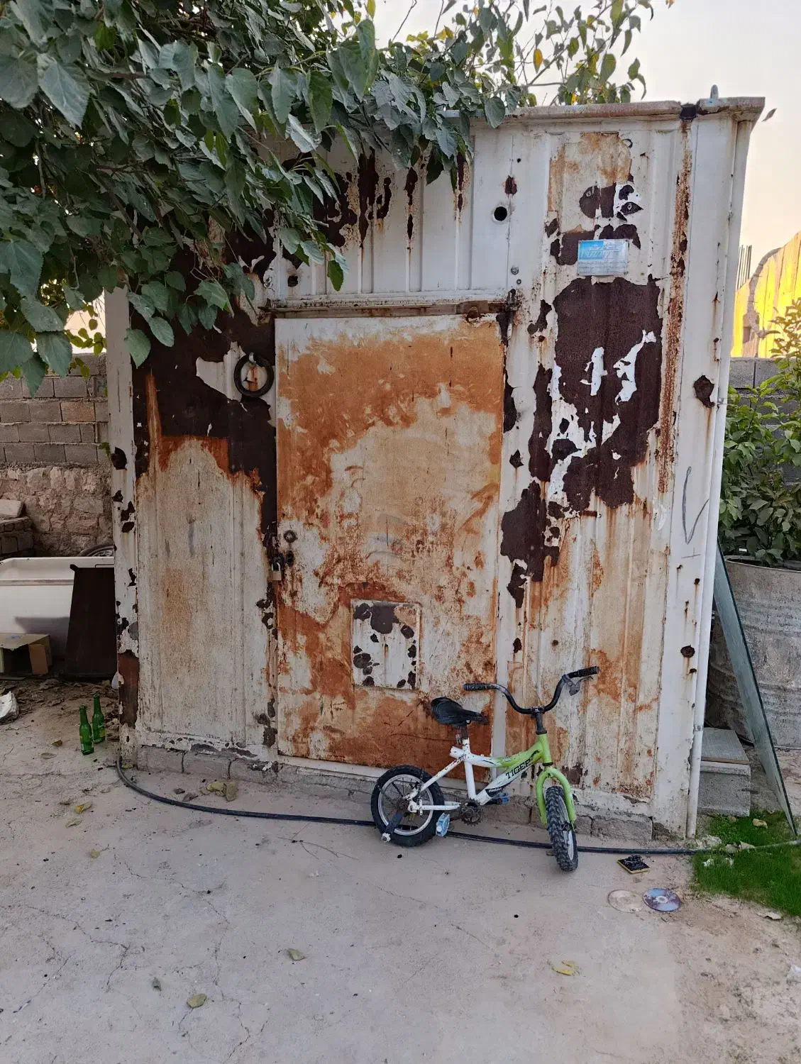 کانکس مخابراتی محکم وزن دو تون پولا|مصالح و تجهیزات ساختمان|سرپل ذهاب, |دیوار