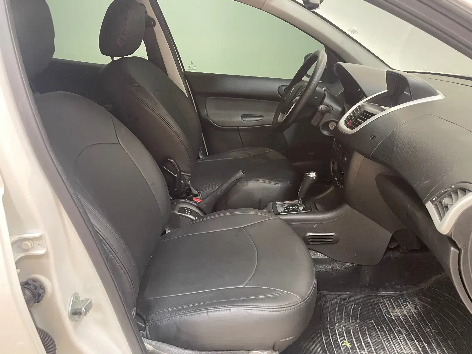 ۲۰۷ پانا اتومات|خودرو سواری و وانت|لار, |دیوار