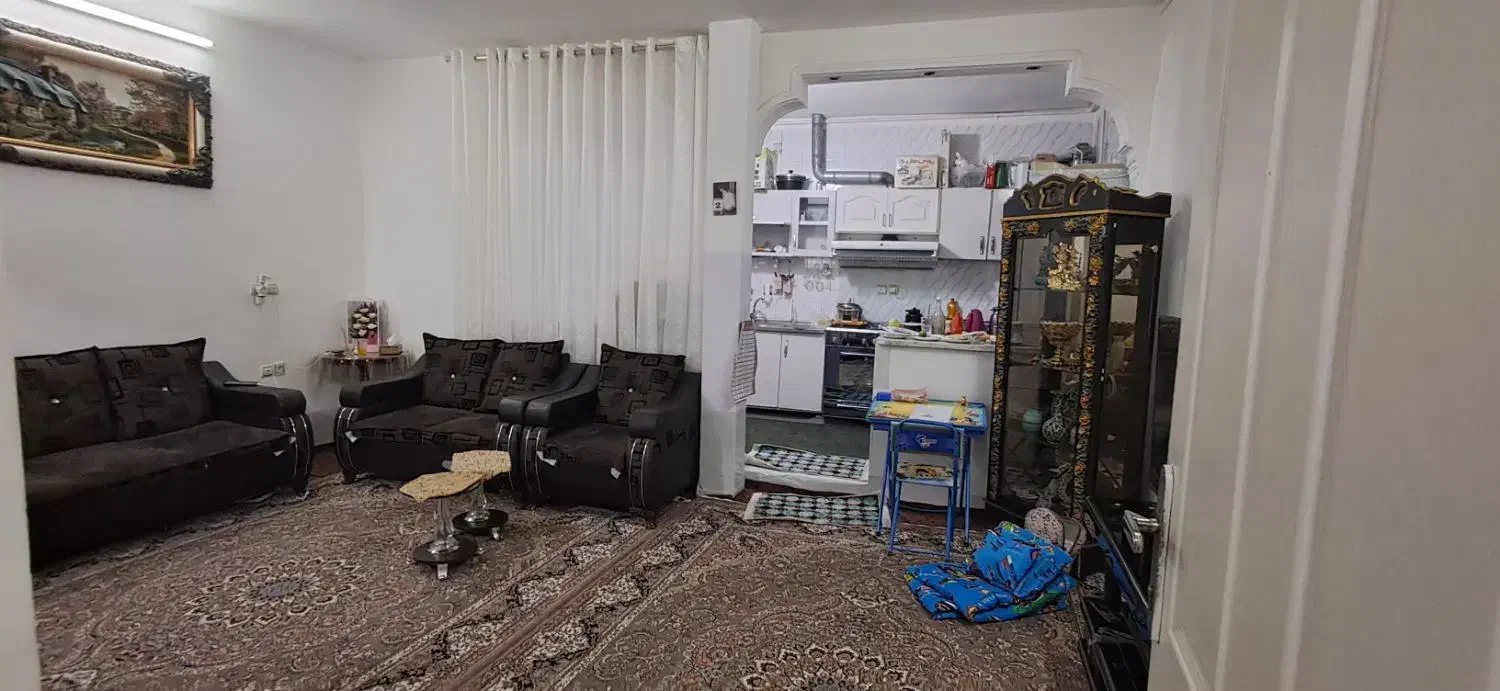 فروش خانه ویلایی دو طبقه ونیم صالحیه|فروش خانه و ویلا|بهارستان, |دیوار