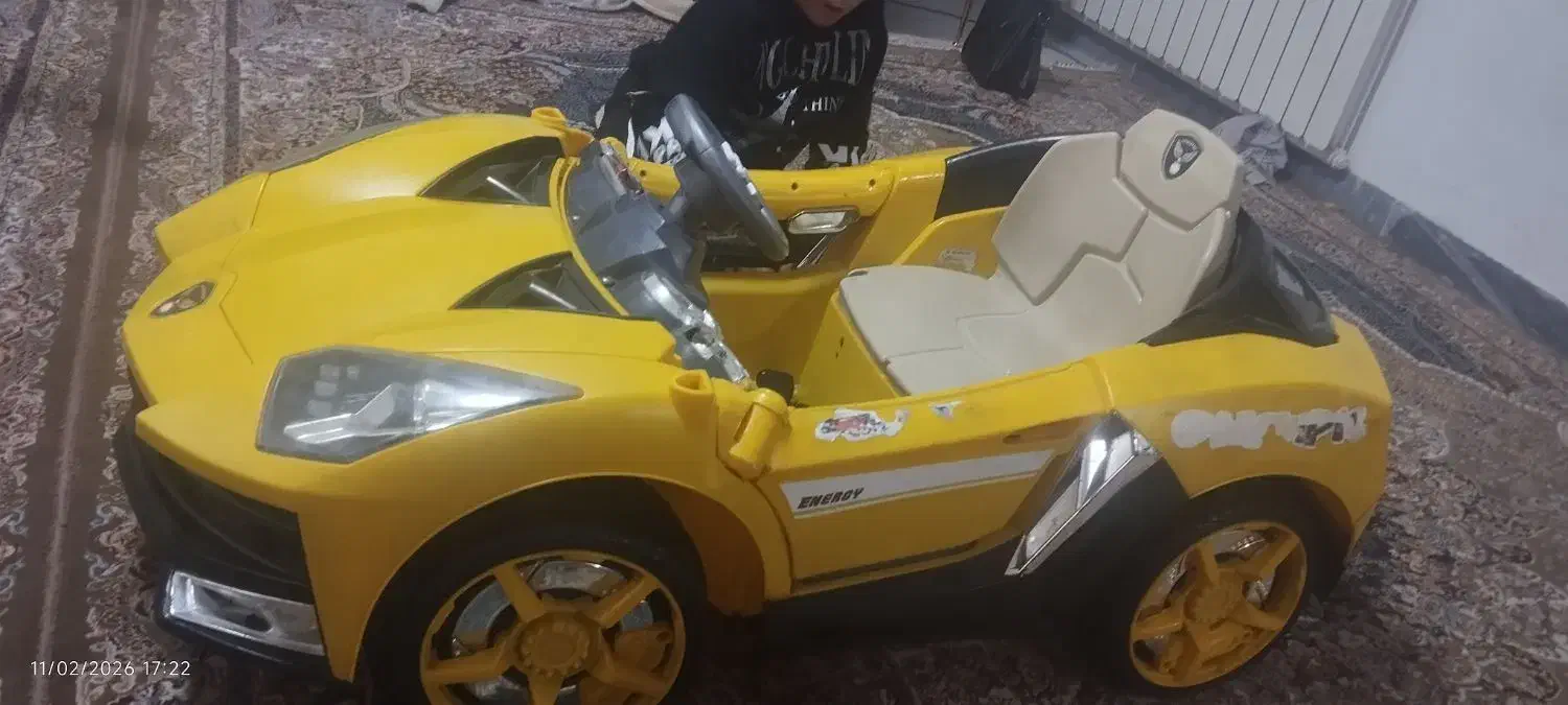 ماشین شارژی|اسباب‌بازی بچه|تویسرکان, |دیوار