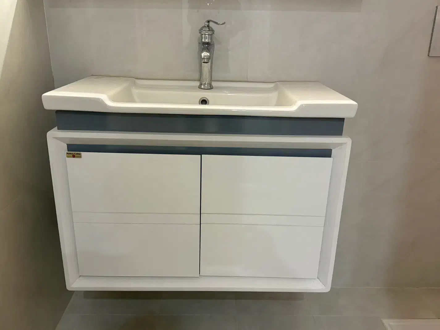 روشویی کابینتی ۸۰*۴۲|لوازم سرویس بهداشتی|تهران, هروی|دیوار