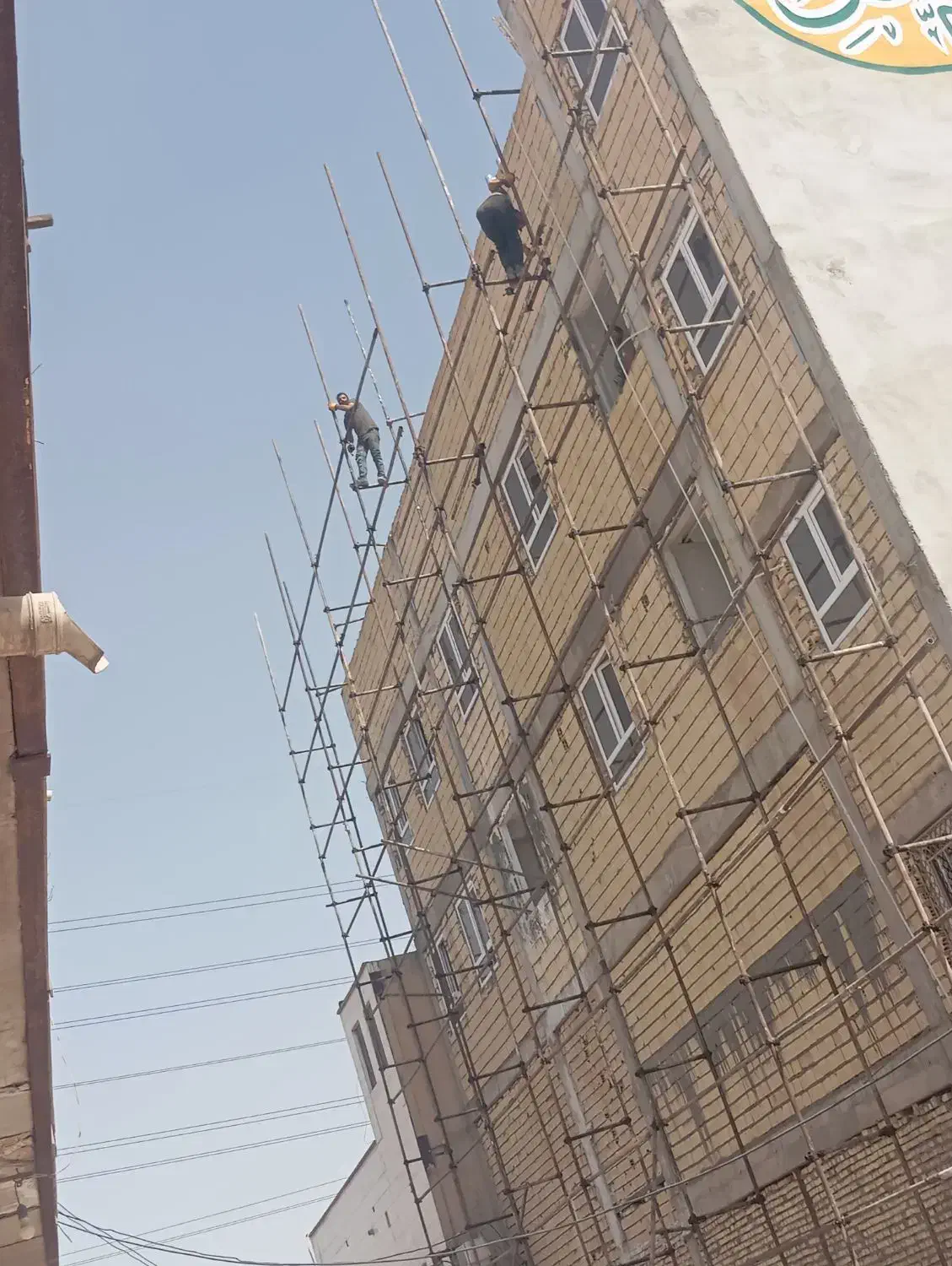 داربست فلزی کیوان|خدمات پیشه و مهارت|اهواز, پادادشهر|دیوار