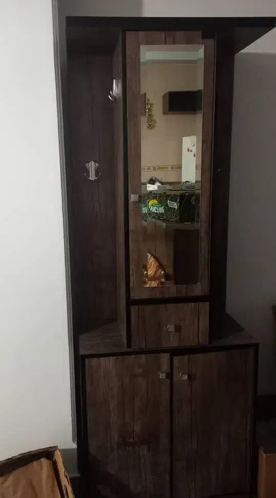 دراور و جاکفشی|جاکفشی، کمد، دراور|فیروزکوه, |دیوار