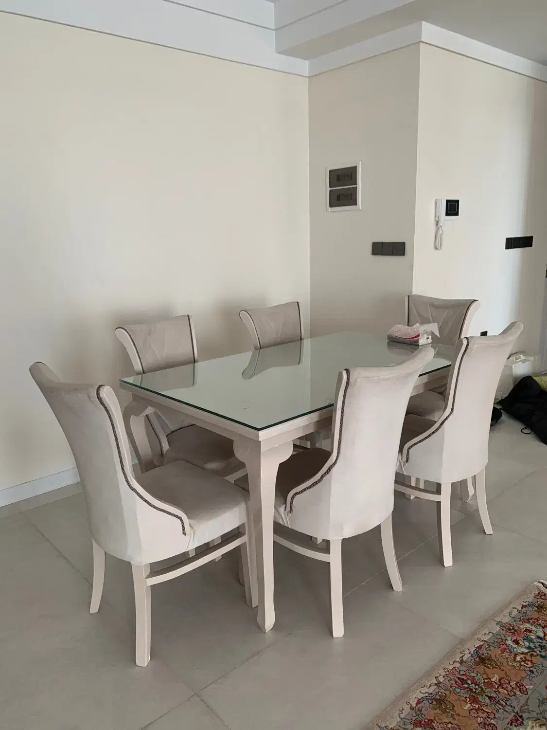 میز غذا خوری|میز و صندلی غذاخوری|هشتگرد, فاز ۲ مهستان|دیوار