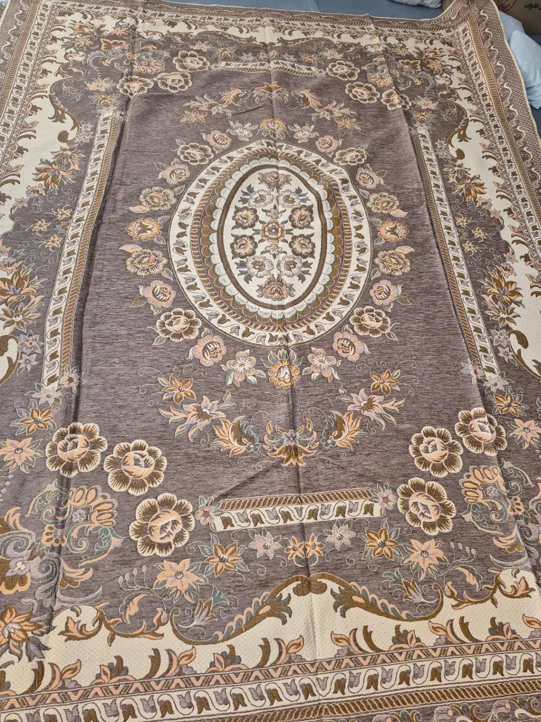 روفرشی|روفرشی|بجنورد, |دیوار