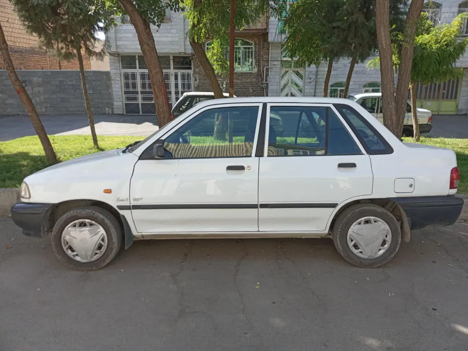 پراید ۱۳۱ کم کار|خودرو سواری و وانت|بروجرد, |دیوار