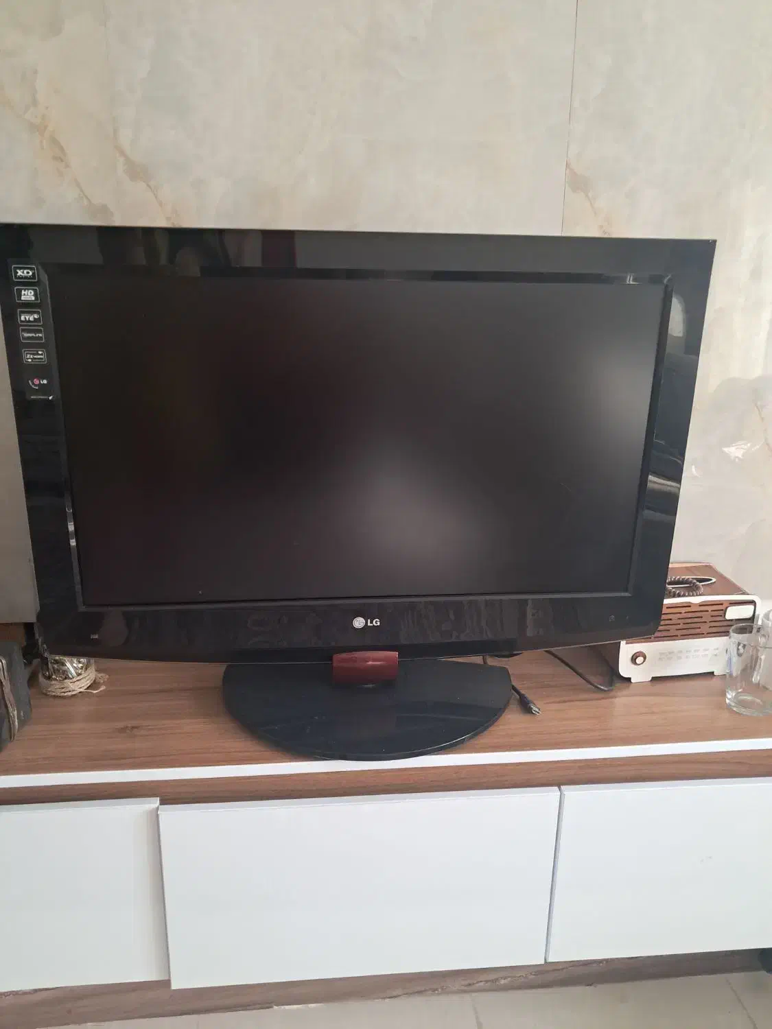 تلویزیون الجی|تلویزیون و پروژکتور|پرند, فاز ۶|دیوار