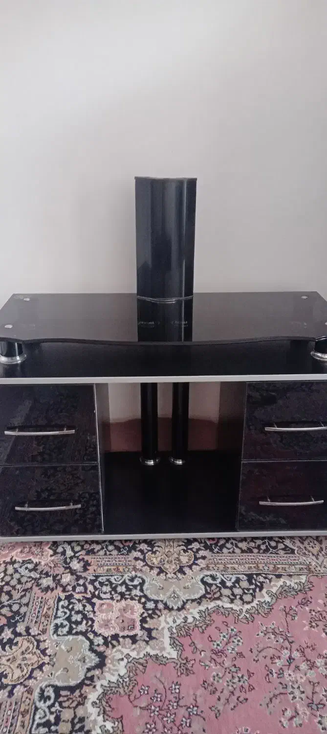 فروش یه عدد بخاری و دوچرخه ۲۶ و میز تلویزیون|فعالیت داوطلبانه|سهند, |دیوار