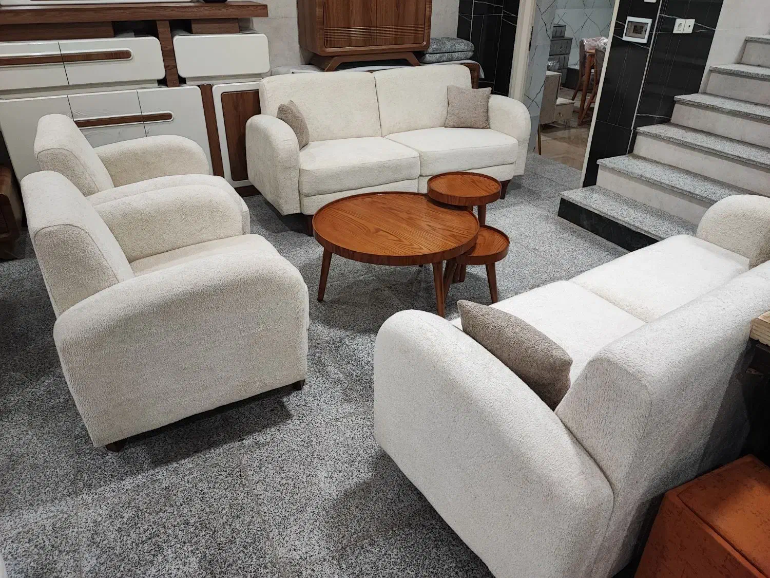 مبل با تخفیف ویژه|مبلمان خانگی و میز عسلی|سقز, |دیوار