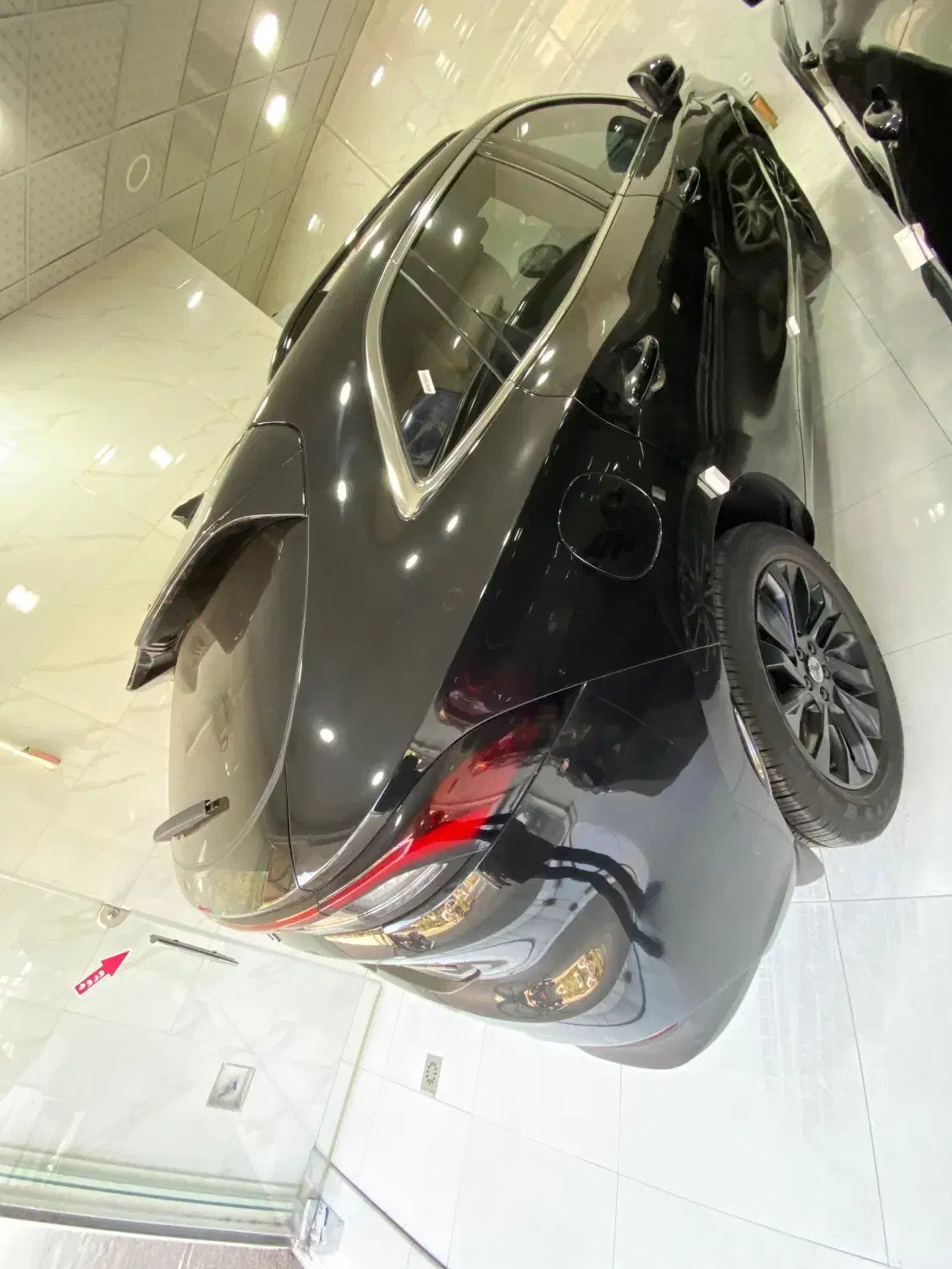 لاماری مشکی|خودرو سواری و وانت|قم, باسکول|دیوار