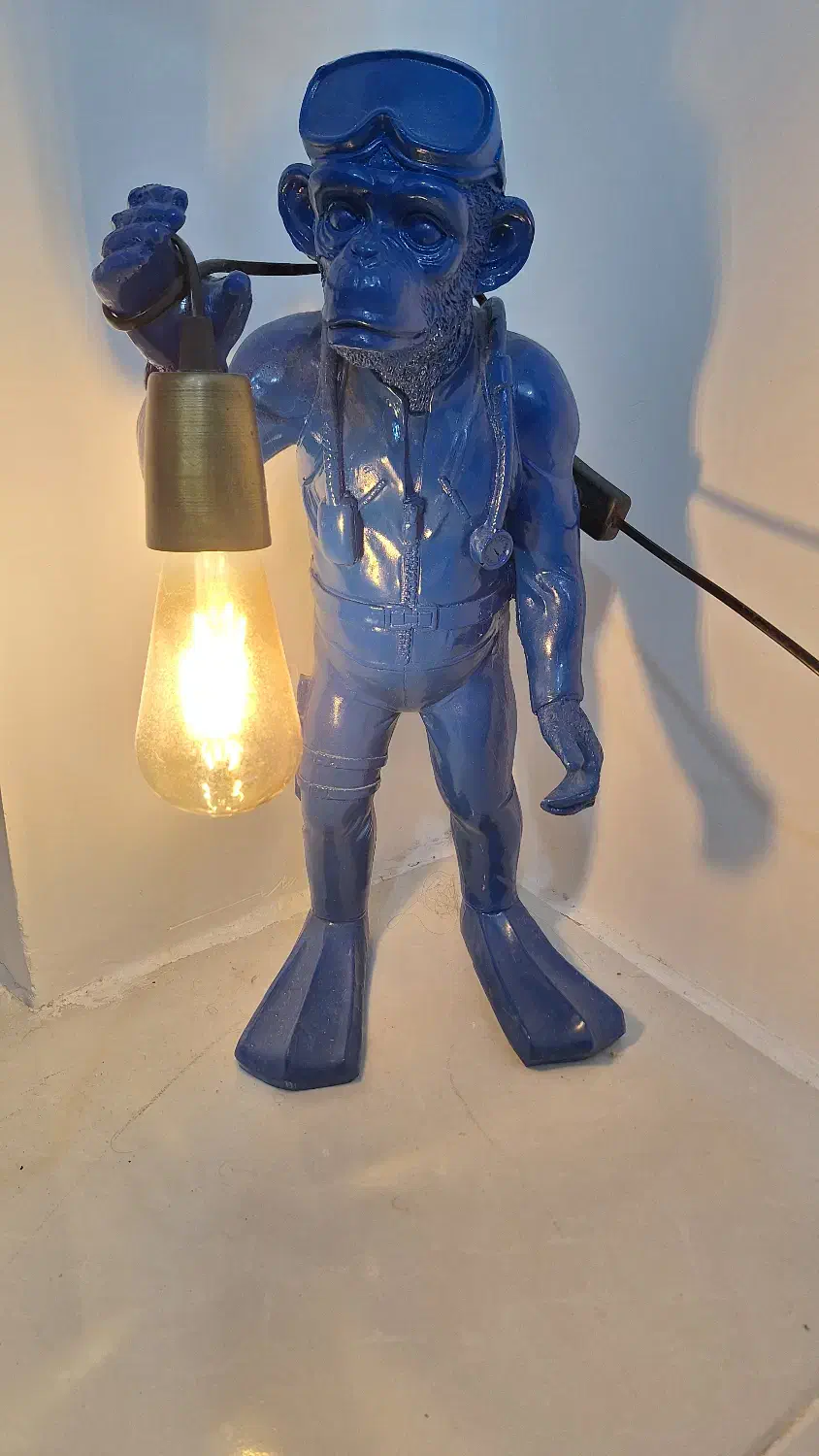 آباژور میمون غواص|چراغ خواب و آباژور|بندرعباس, |دیوار