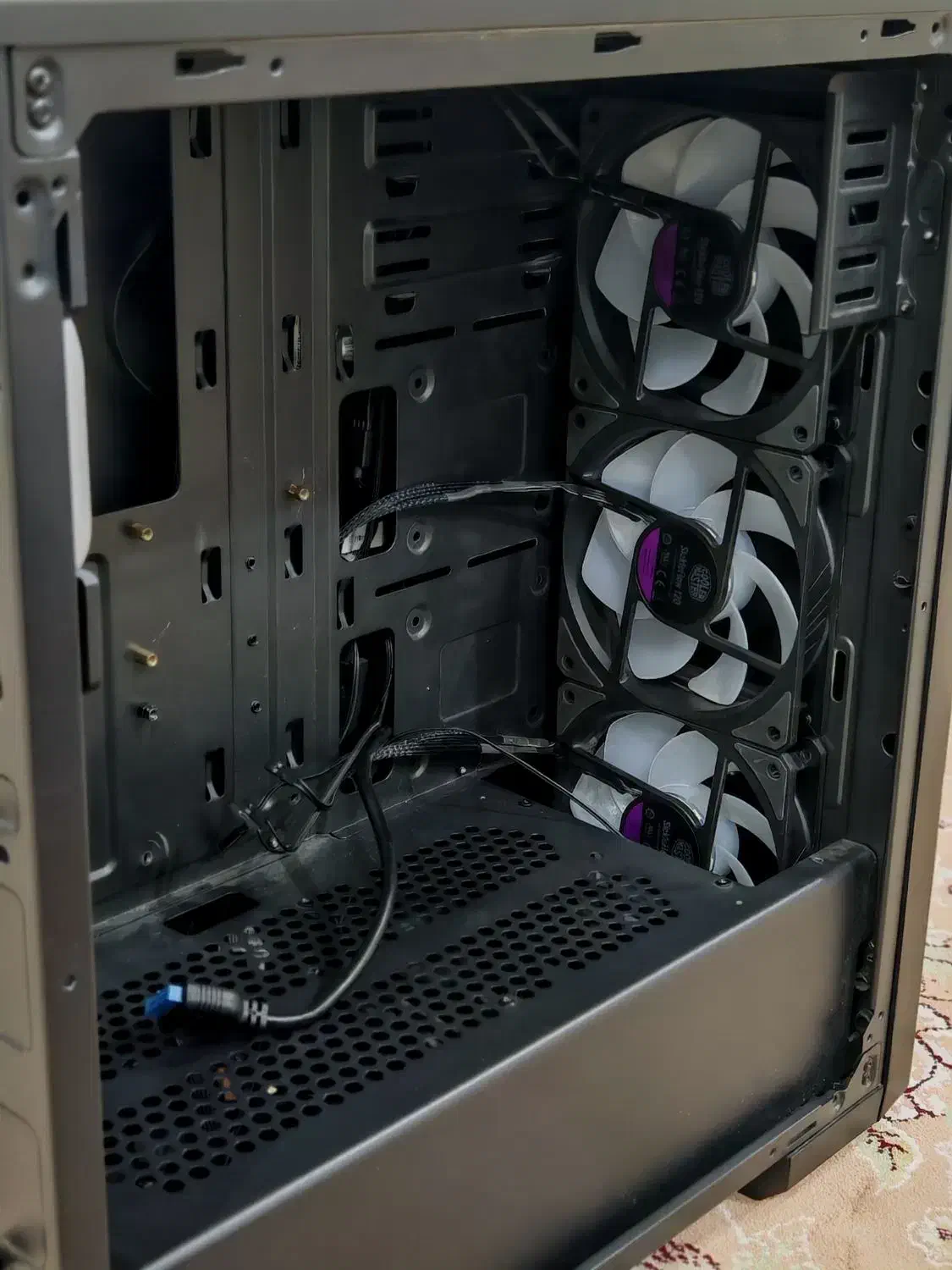 کیس گریین Z1|قطعات و لوازم جانبی رایانه|چاه مبارک, |دیوار