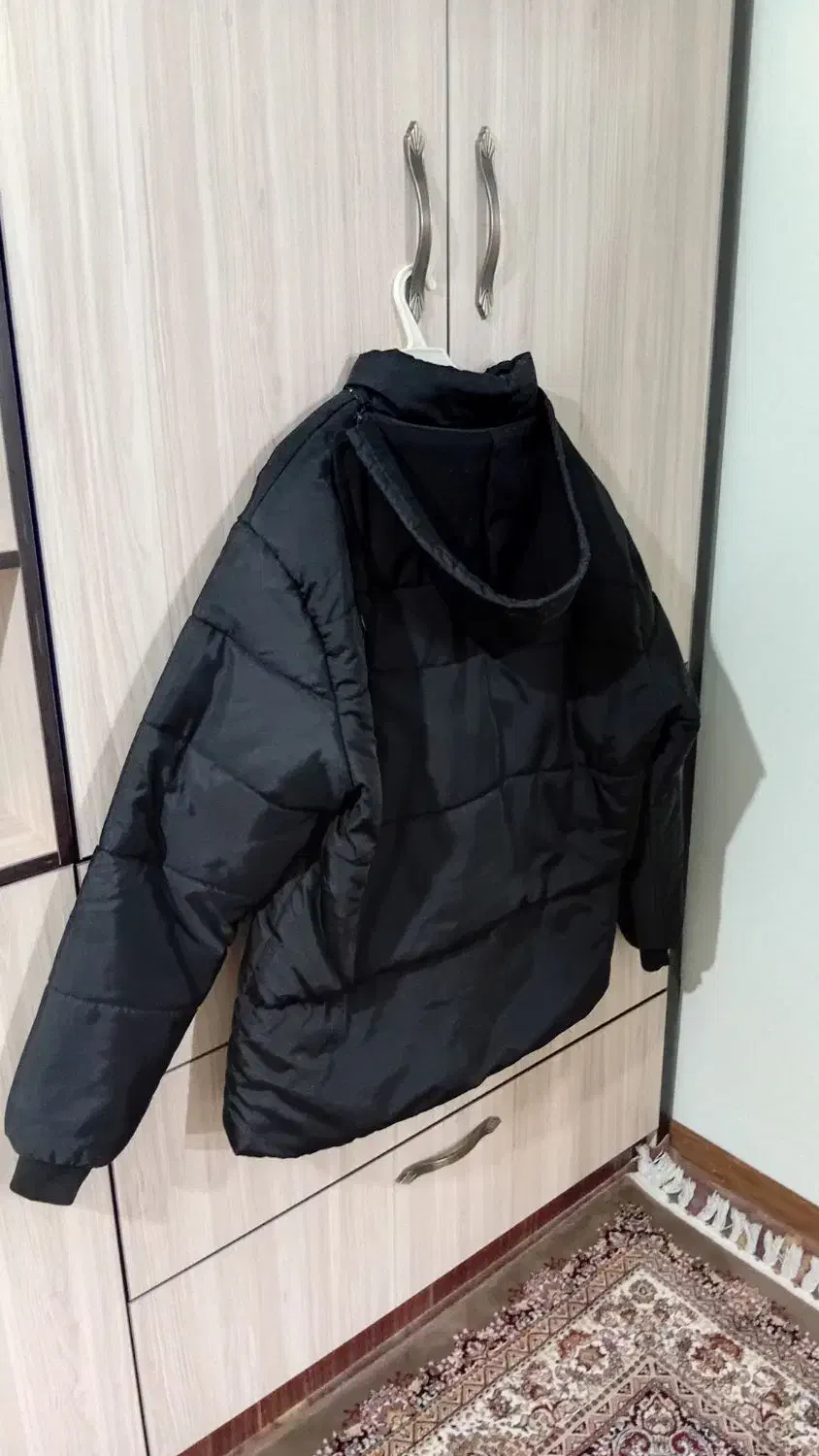 کاپشن|لباس|نسیمشهر, |دیوار