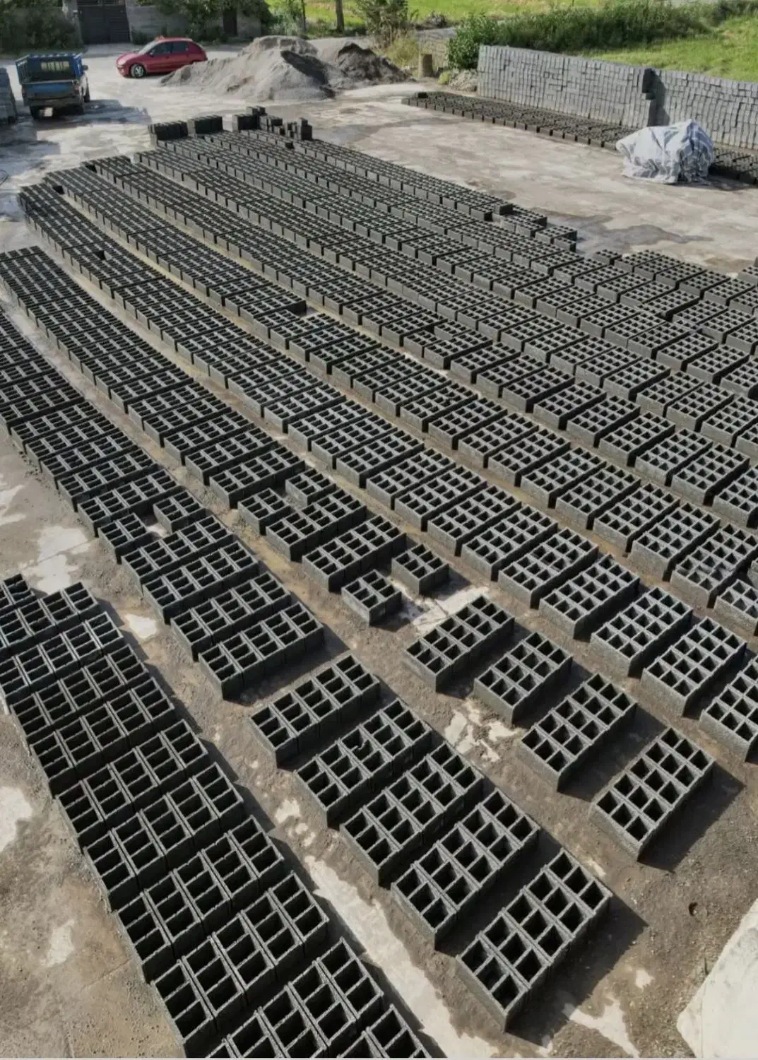 کارگر بلوک زن در کارگاه بلوک سازی لاهیجان|استخدام معماری، عمران و ساختمانی|لاهیجان, لیالستان|دیوار