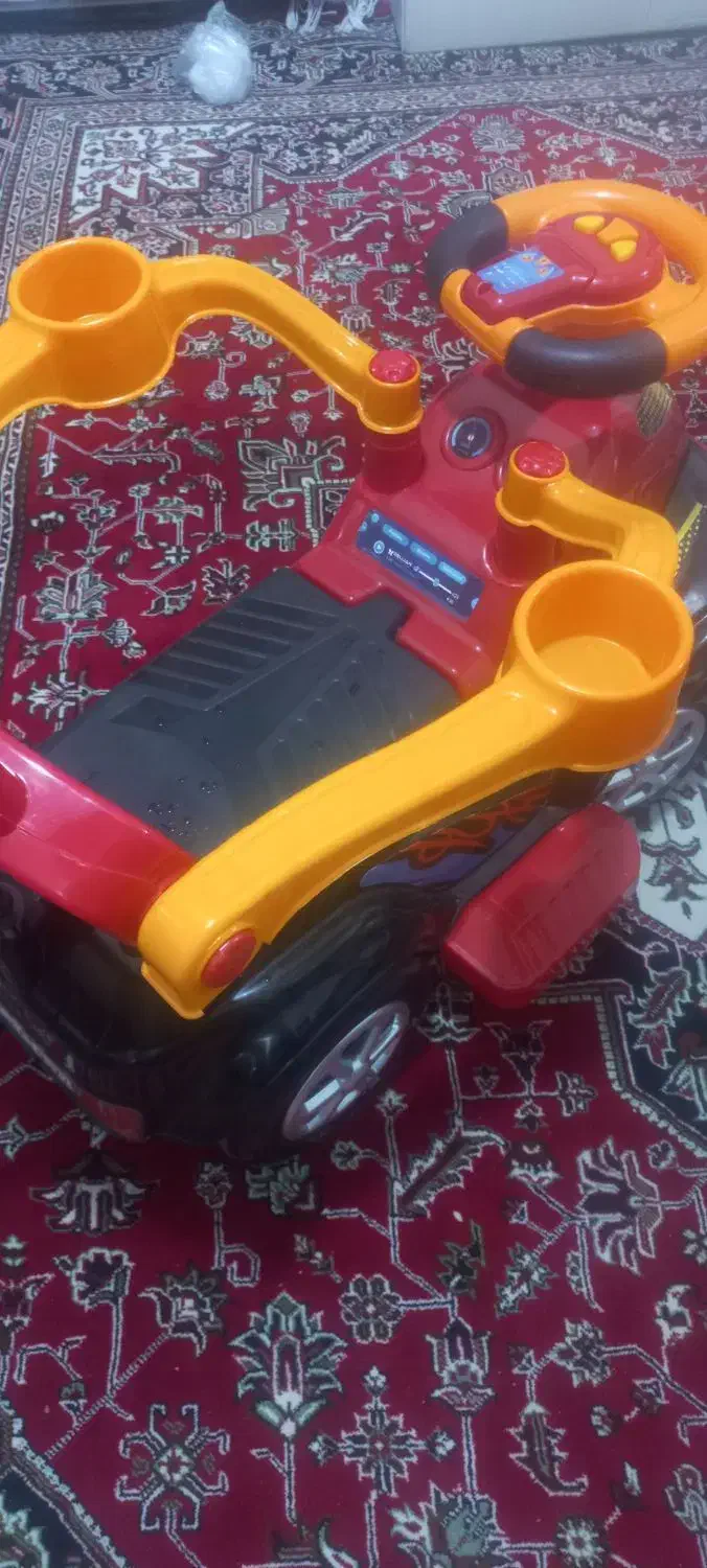 ماشین بازی موزیکال|اسباب‌بازی بچه|زهک, |دیوار