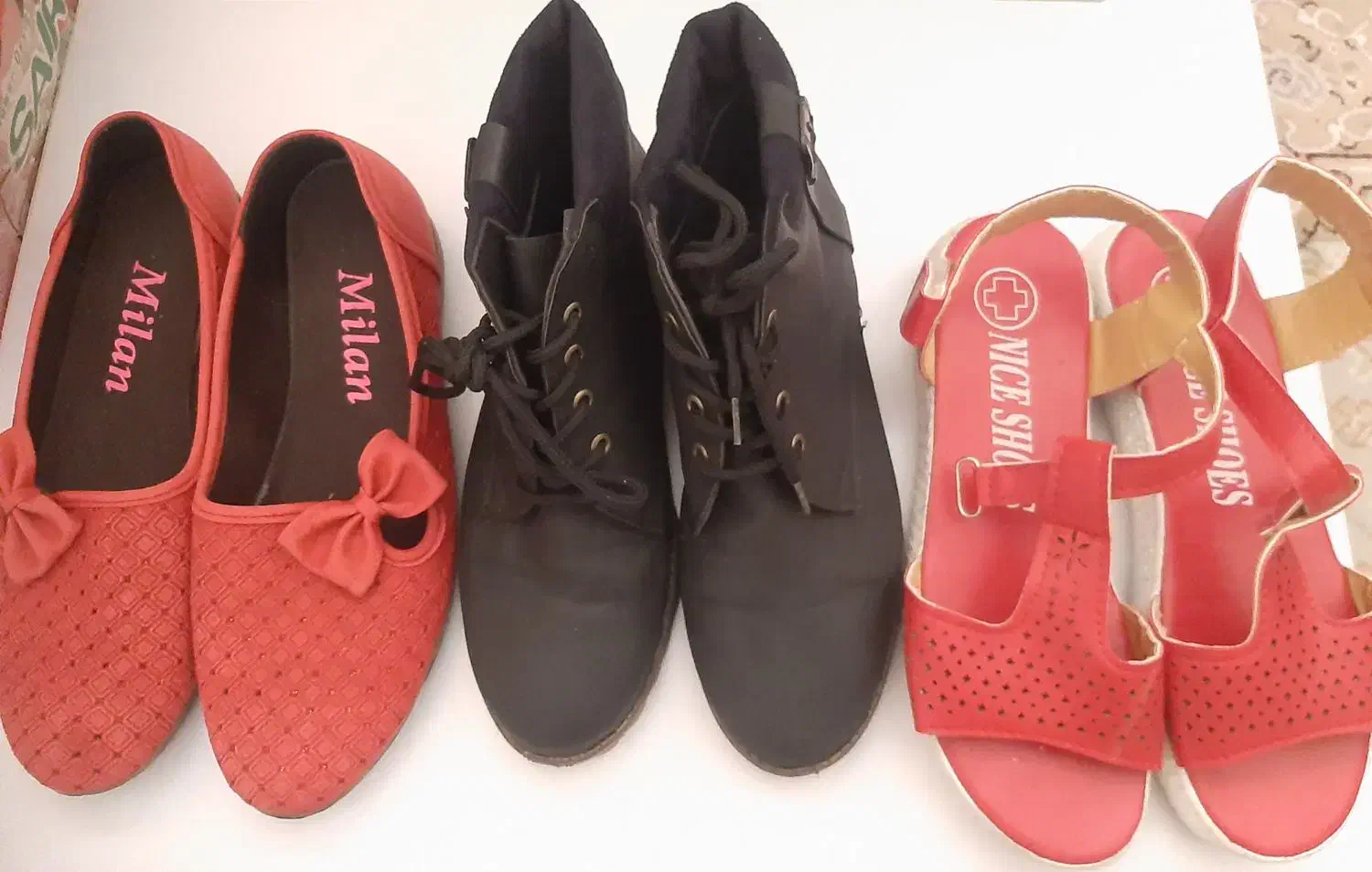 تعدادی کفش و صندل بفروش میرسد|کیف، کفش، کمربند|رشت, استادسرا|دیوار