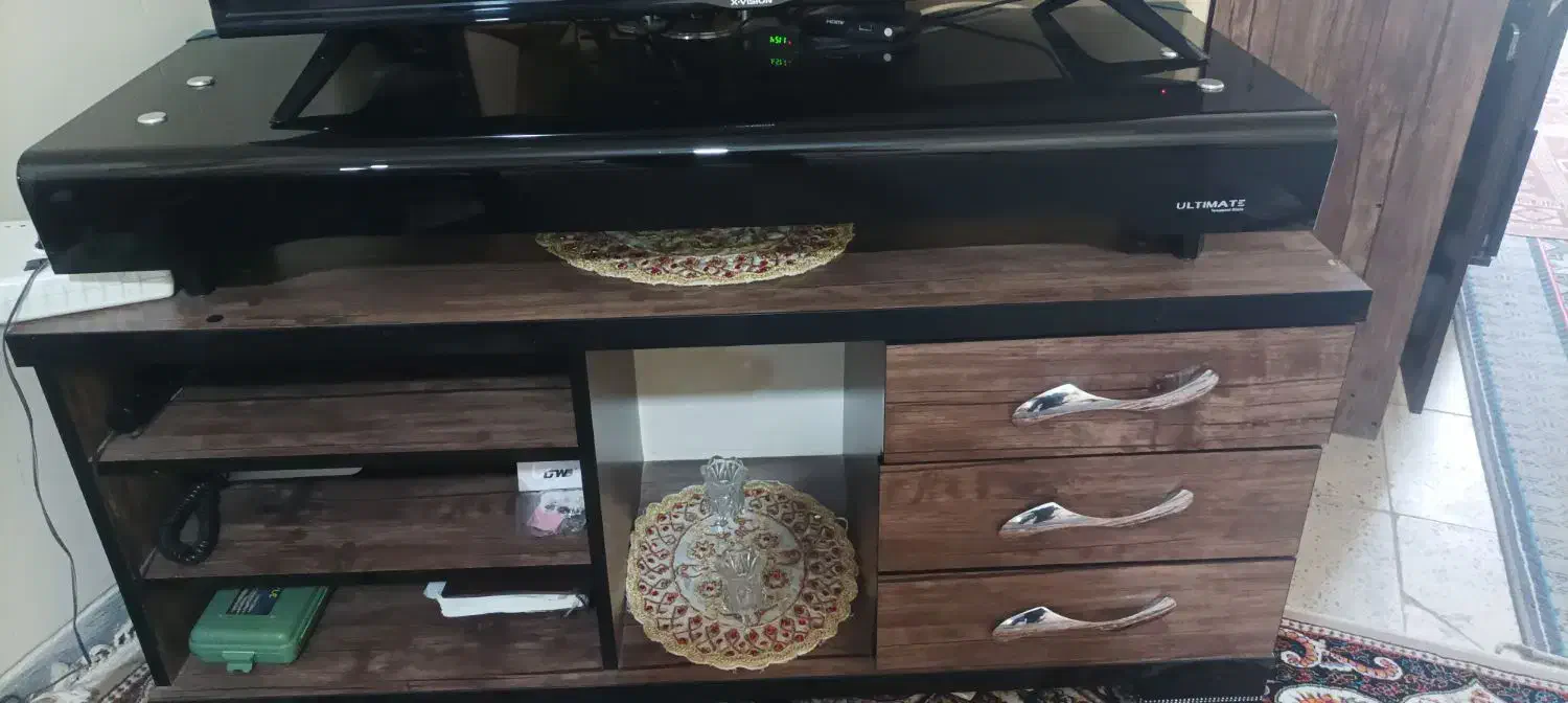 میز تلویزیون|میز تلویزیون|رباطکریم, رباطکریم|دیوار