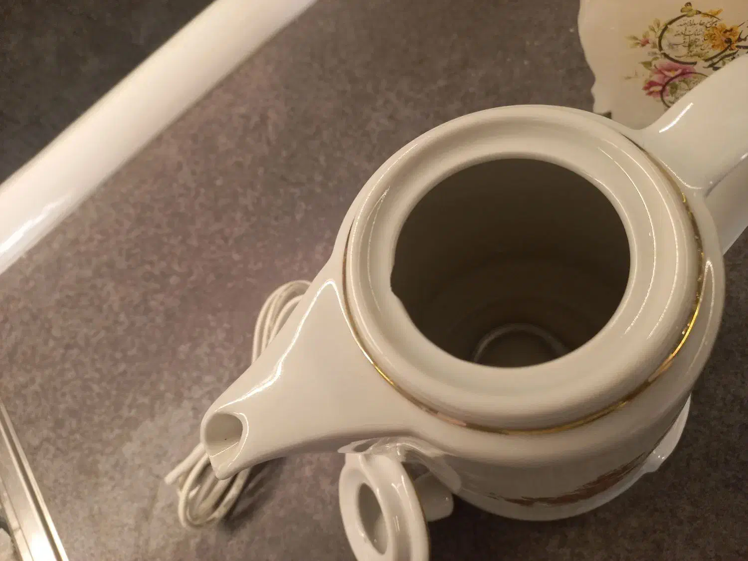 پک ۳ تایی چایی دون قوری چینی کوچک و کتری چینی برقی|قوری، کتری، قهوه‌ساز دستی|بروجن, |دیوار