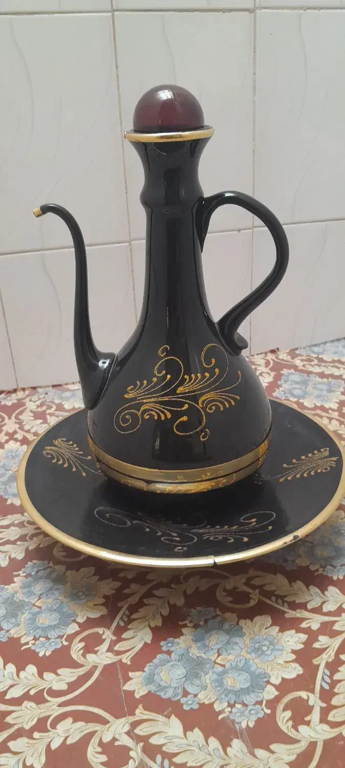 فراغت|کلکسیون اشیاء عتیقه|ساوه, |دیوار