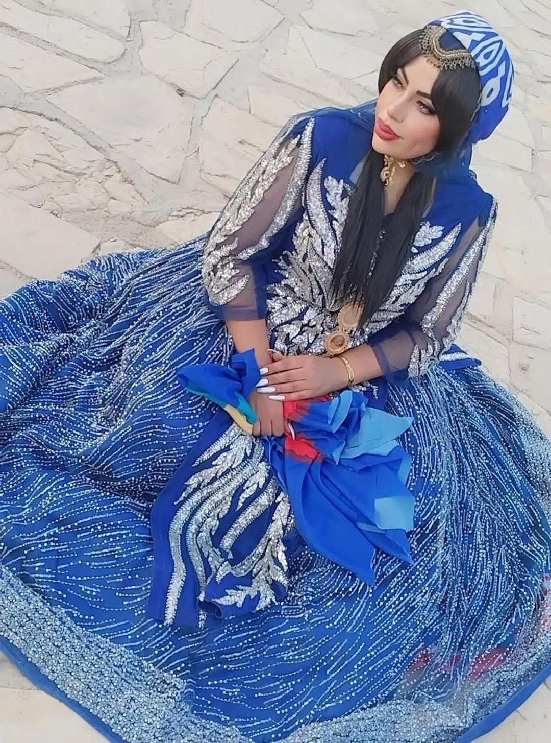 فروش لباس محلی|لباس|شیراز, کوشک میدان|دیوار