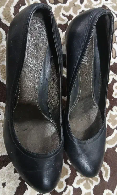 کفش و کتانی|کیف، کفش، کمربند|هشتگرد, شهرک ریحانه|دیوار