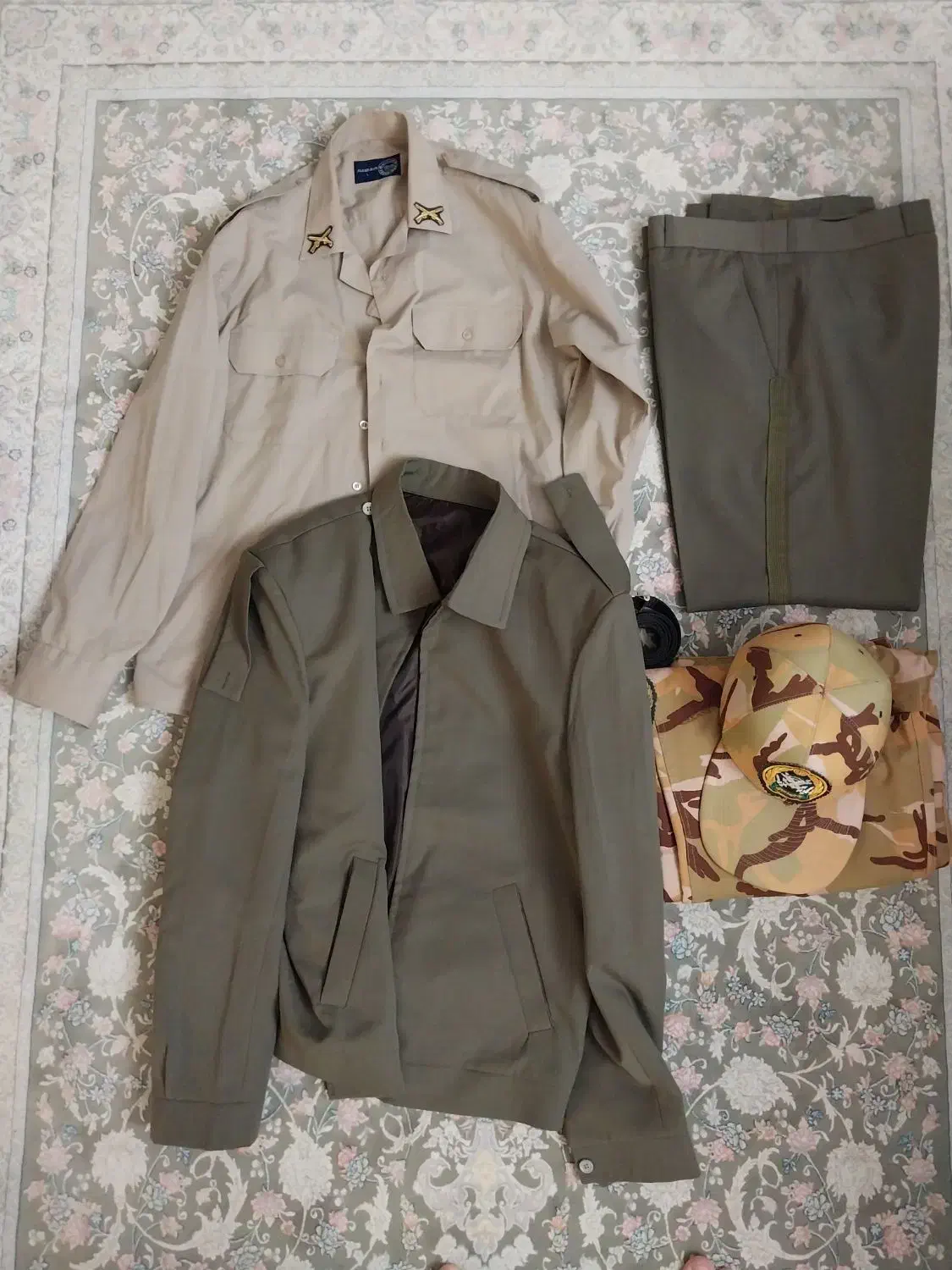 لباس سربازی|لباس|تهران, جوانمردان (اندیشه)|دیوار